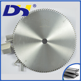 如何才是使用鋁材鋸片的角度?